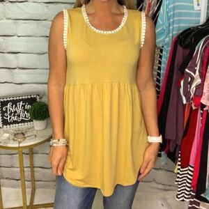 Zenana Sleeveless PomPom Trim Tank Top